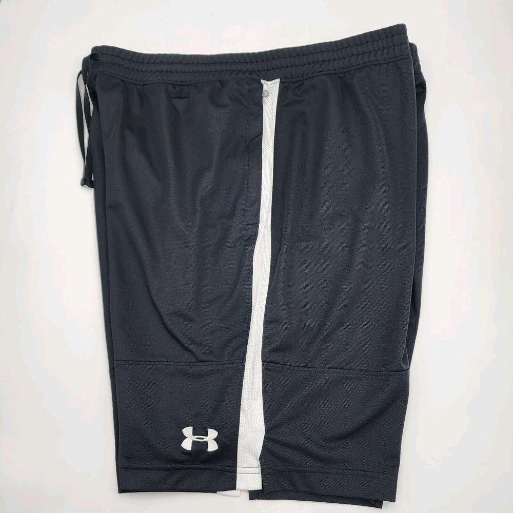 Under Armour Shorts Mens 2XL Black Sports‎ Lightweight Knit Gym Training Fitness